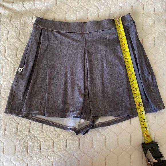 Lululemon Athletica & go City Beautiful Skort Activewear Gray Heathered Size 6 - Picture 15 of 16